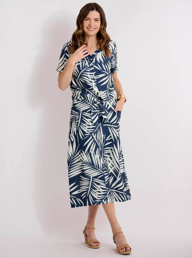 Lightweight Tie Hem Blouse