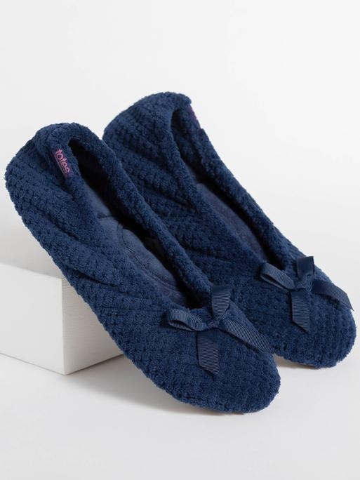 Comfy slippers ladies store